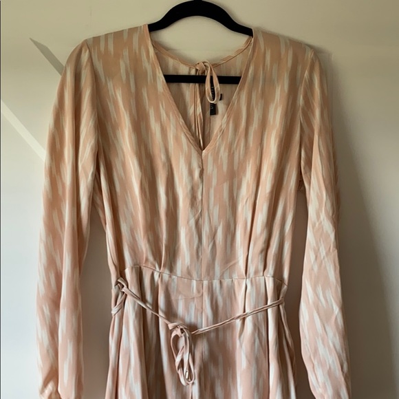 DYNAMITE | Romper - Picture 2 of 7